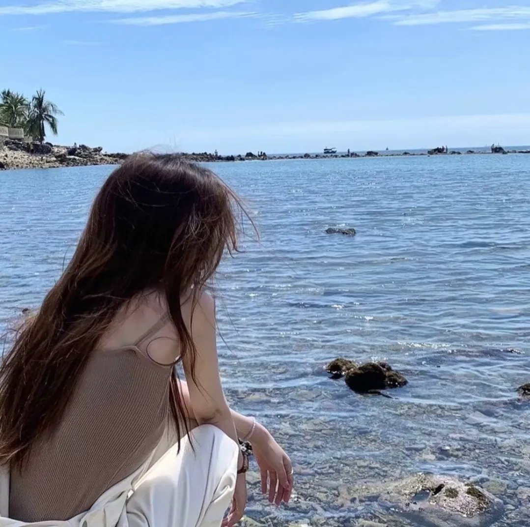 住在我身体里的那个她